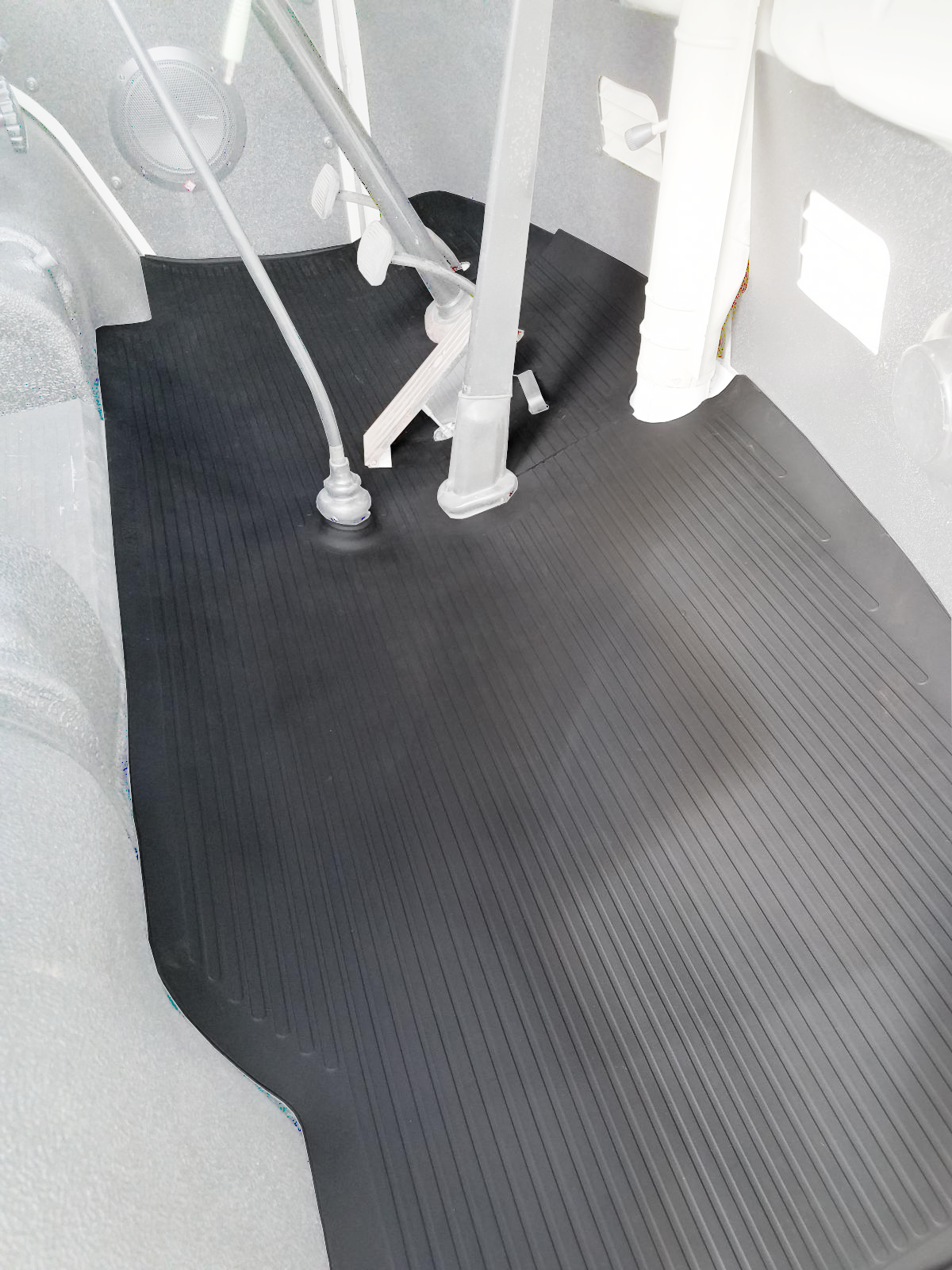 Bus 73-79, Front Floor Rubber Mat