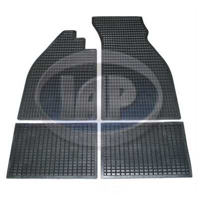 VW Beetle 4PC Rubber Mats w/Footrest