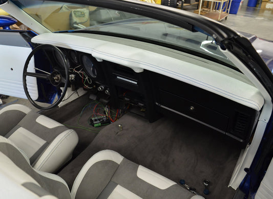 Molded Dash Pad with AC - 1971-73 Mustang